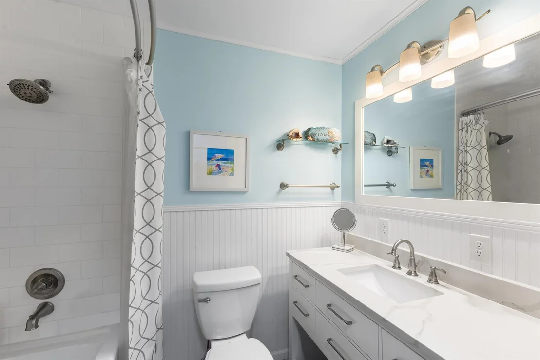 Photo of 454 Tequesta Drive