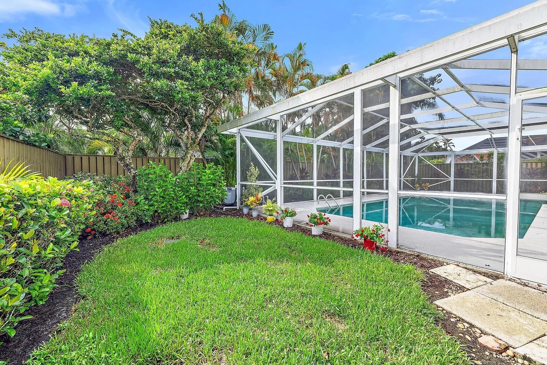 Photo of 203 Eagleton Estate Boulevard