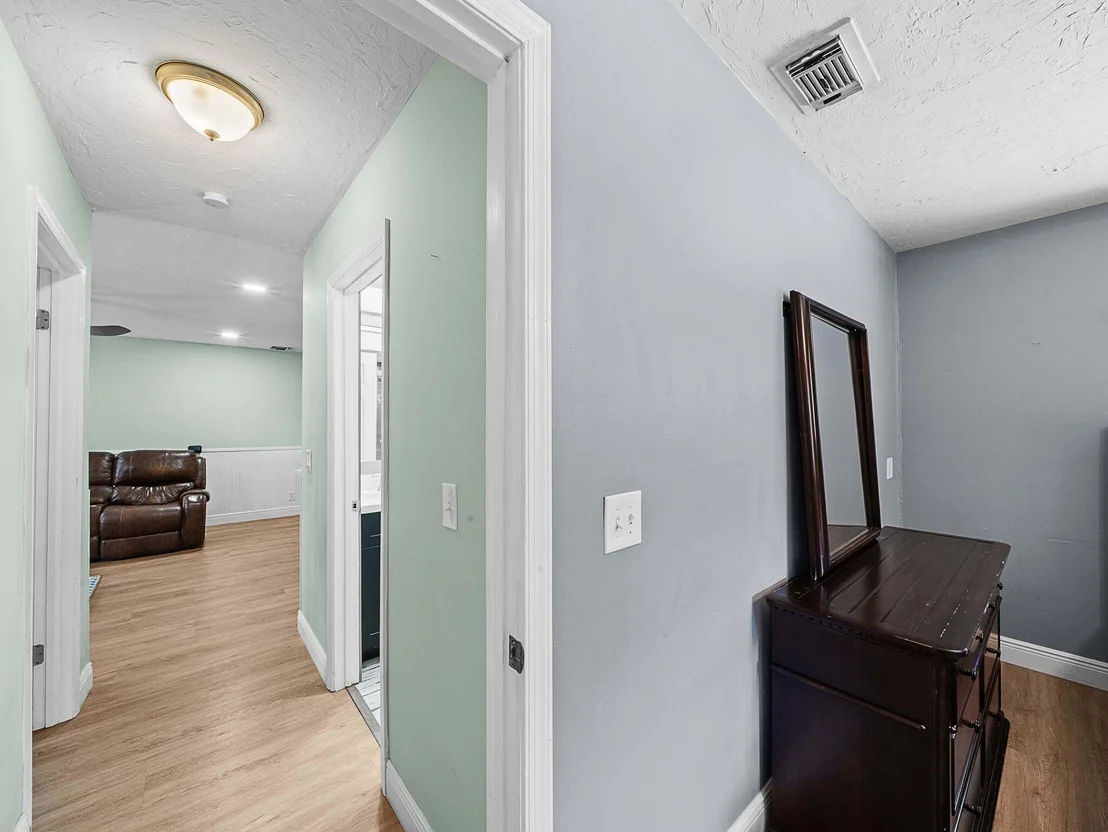 Photo of 12152 188th Street N