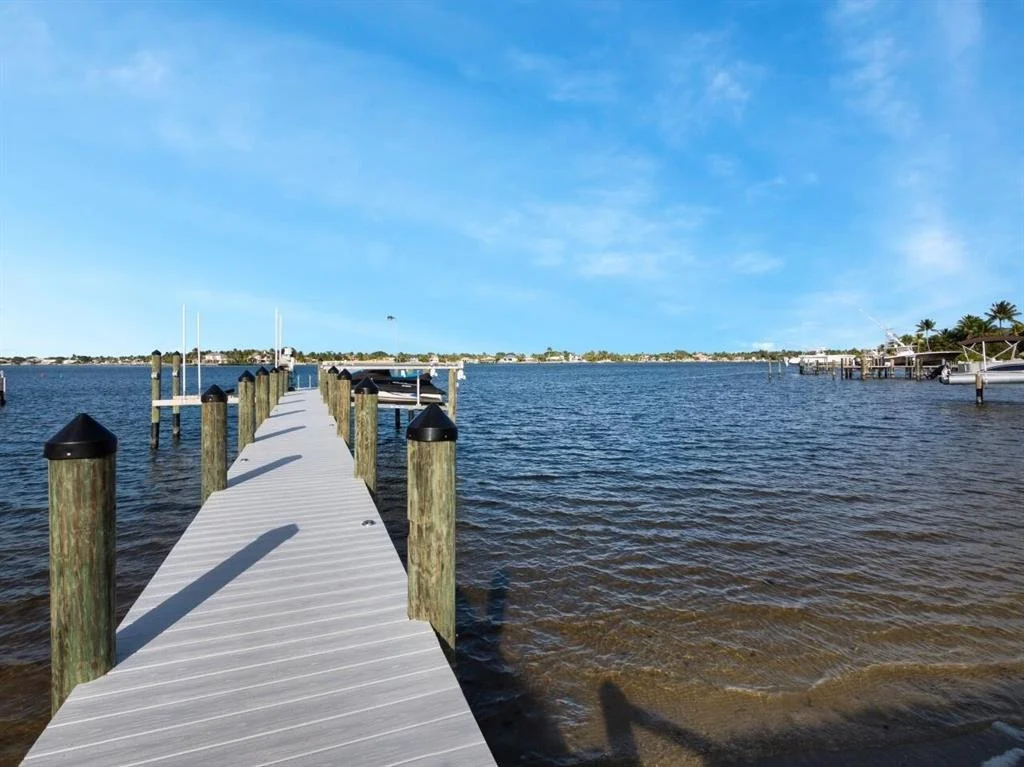 Photo of 5695 Pennock Point Road