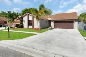 Photo of 21422 Summertrace Circle
