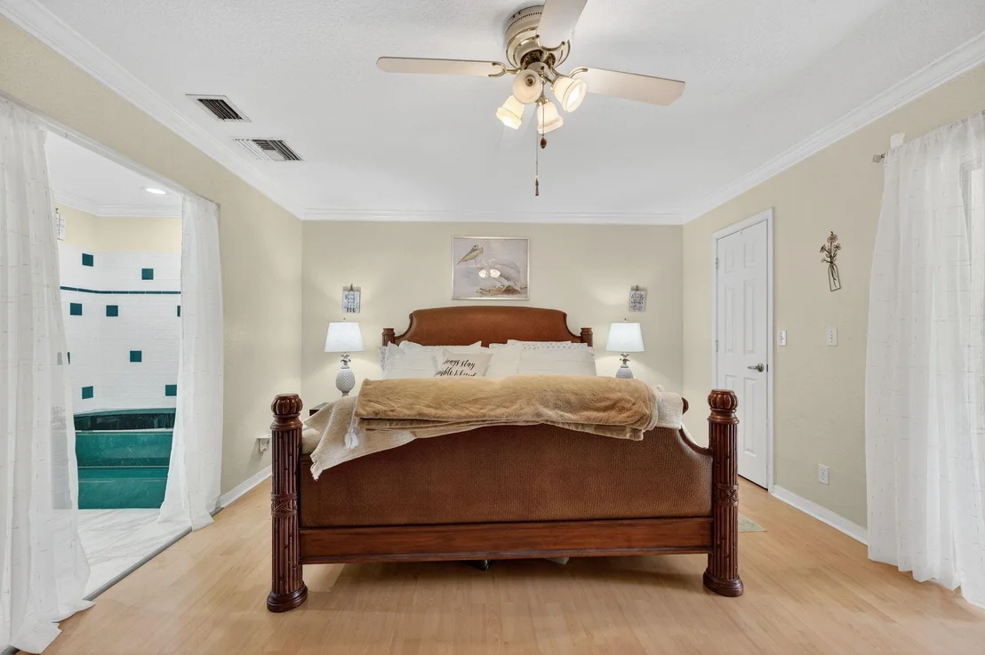 Photo of 5565 American Circle