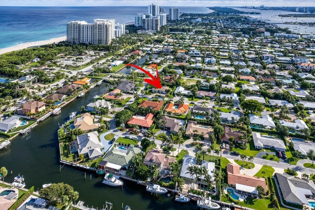 Photo of 1241 Emerald Drive