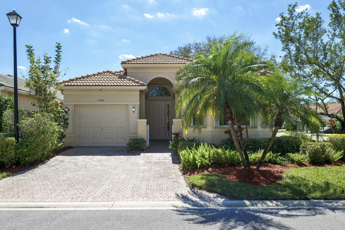 Photo of 7086 Del Corso Lane
