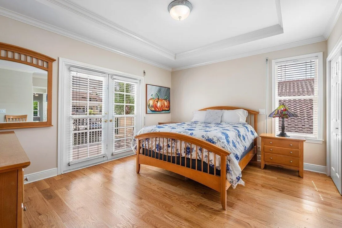 Photo of 923 Hyacinth Drive