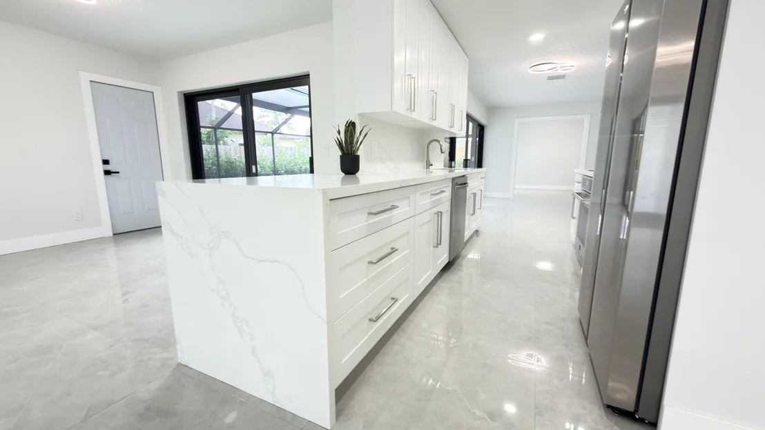Photo of 712 E Boulevard Chatelaine