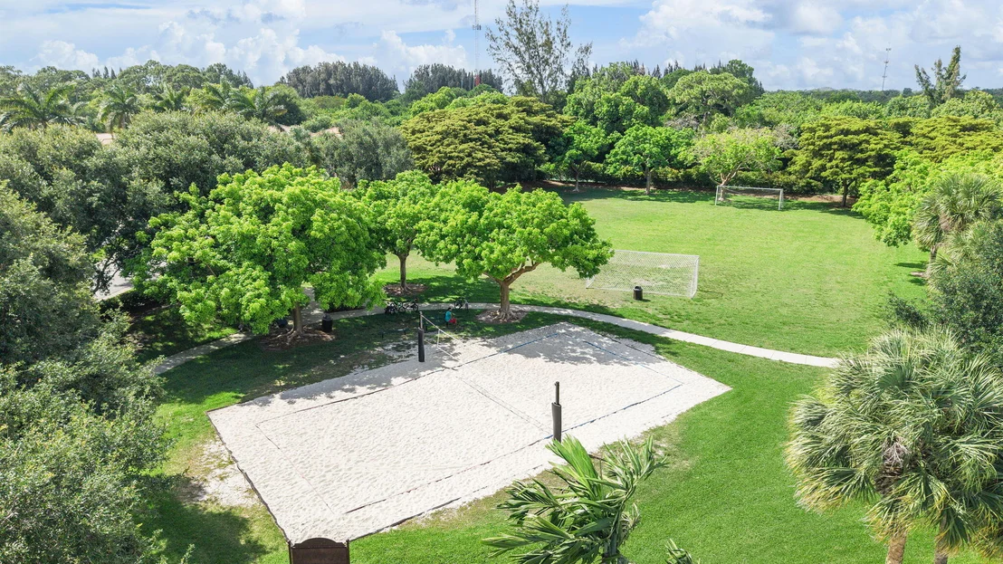 Photo of 7942 Parsons Pine Drive