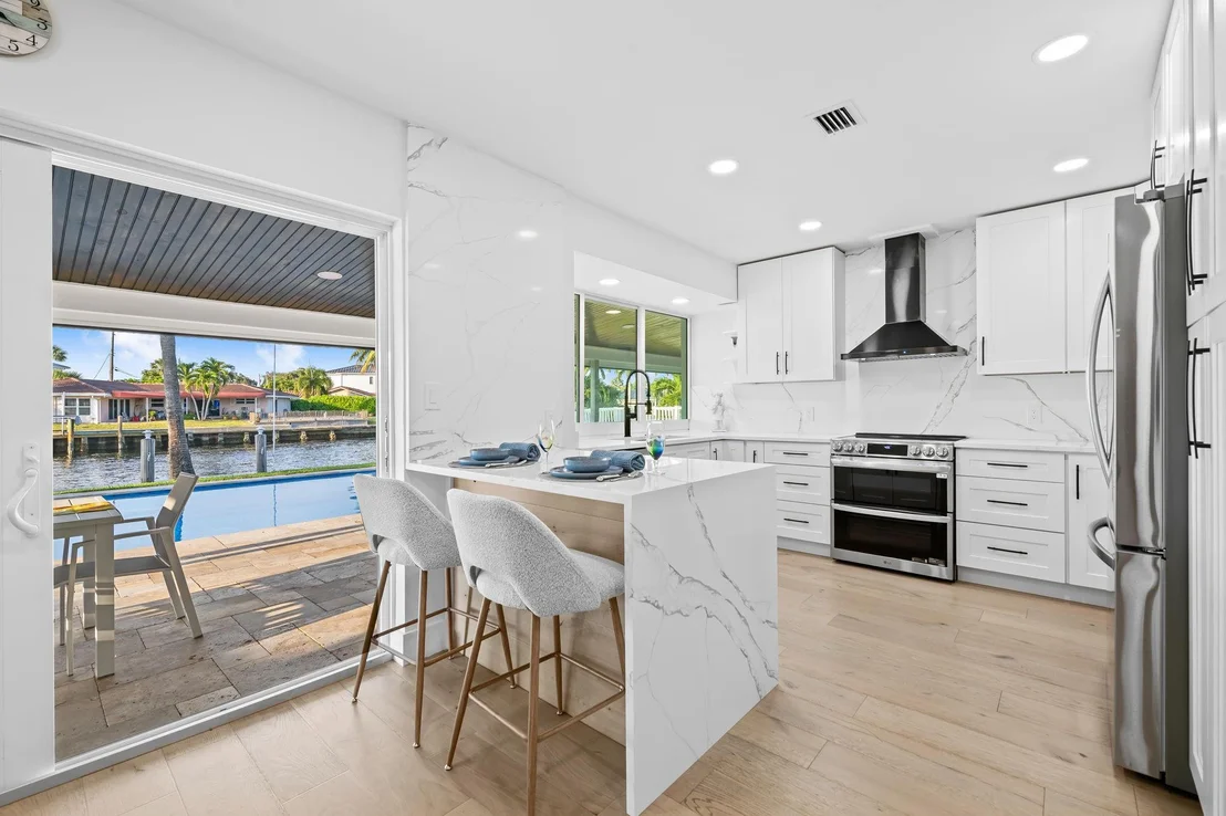 Photo of 751 SE 7th Avenue