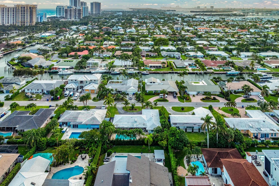 Photo of 1190 Gulfstream Way