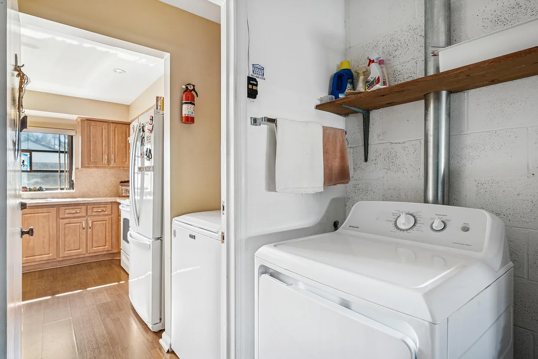Photo of Unit A at 4866 Equestrian Road