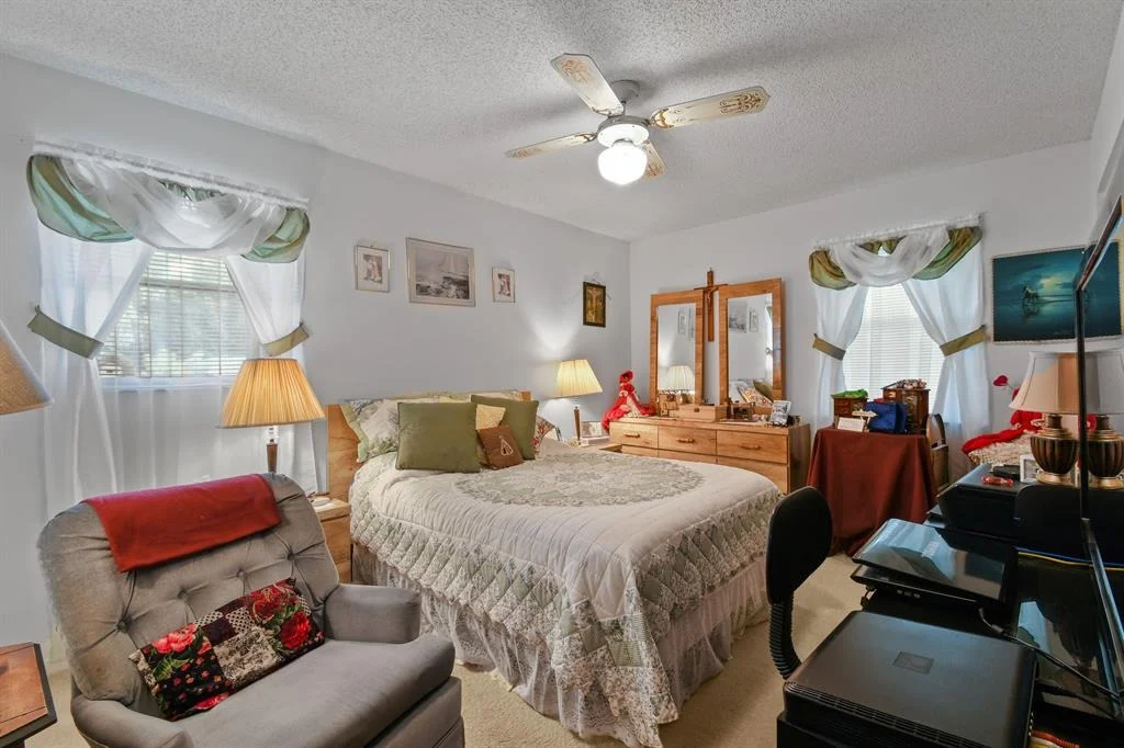 Photo of 5906 Tangelo Drive