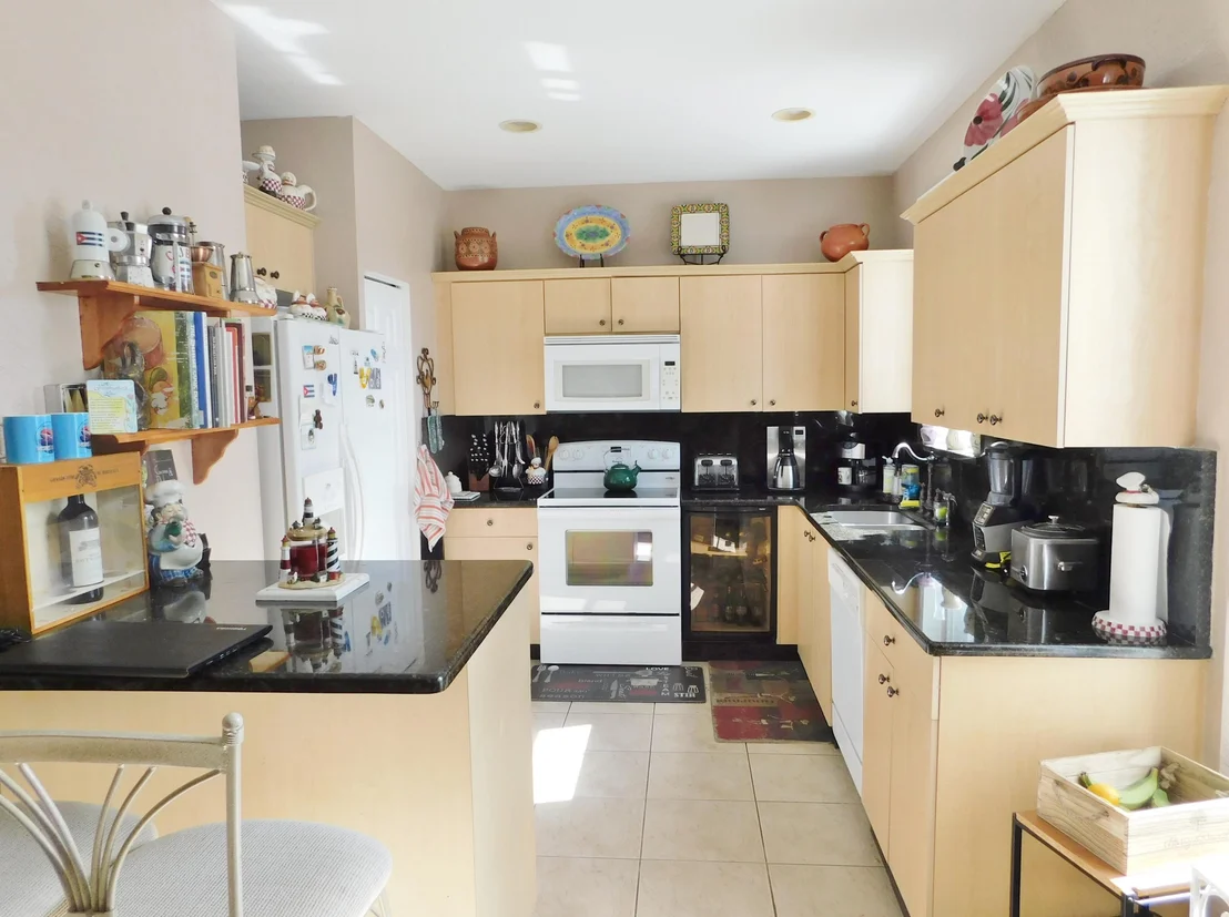 Photo of 5980 Azalea Cir