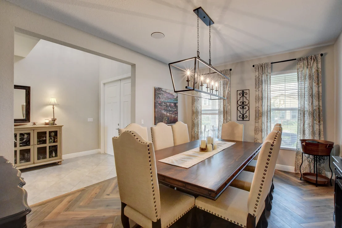 Photo of 921 Sterling Pine Place