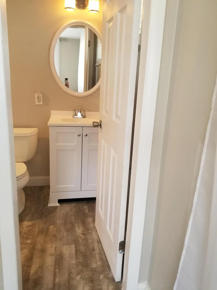 Photo of 6090 Aurora Drive