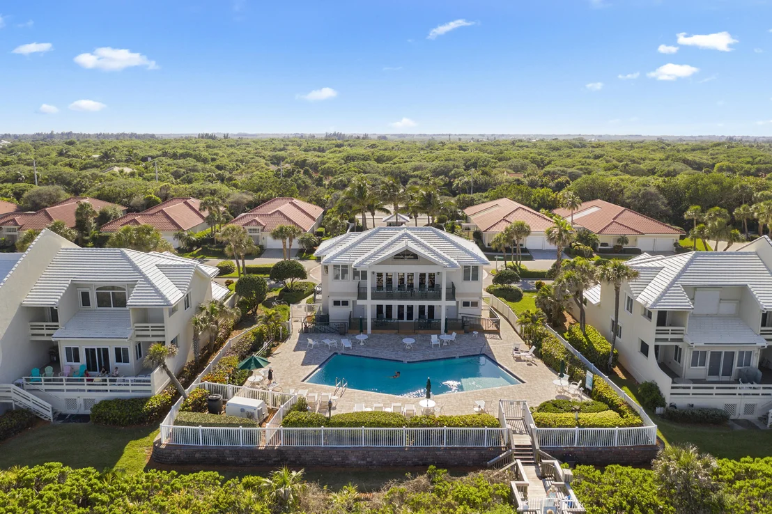 Photo of 540 Marbrisa Drive
