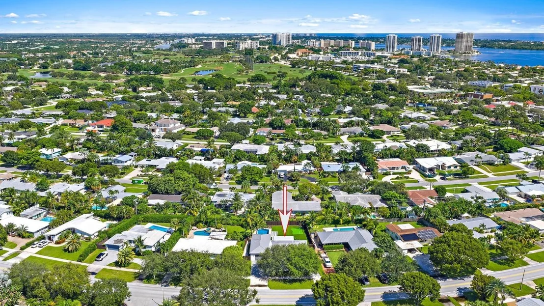 Photo of 439 Lighthouse Drive