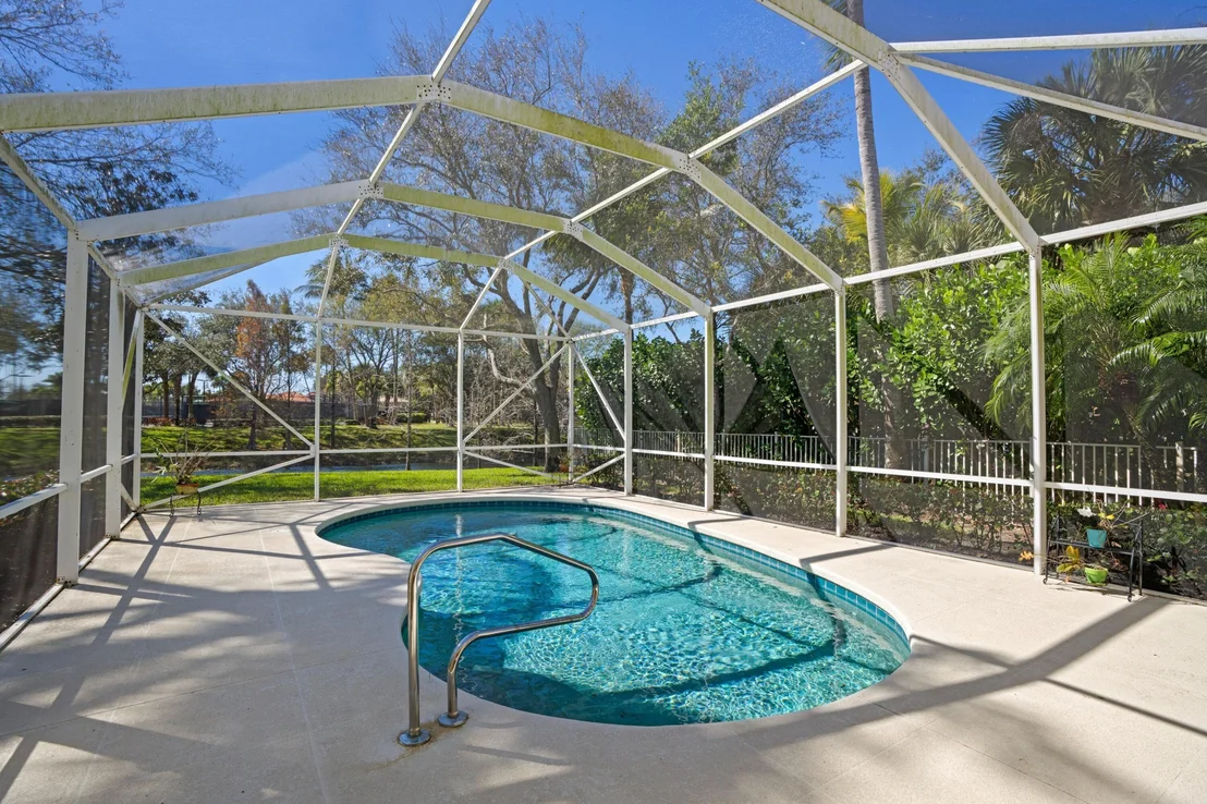 Photo of 8418 Arima Lane