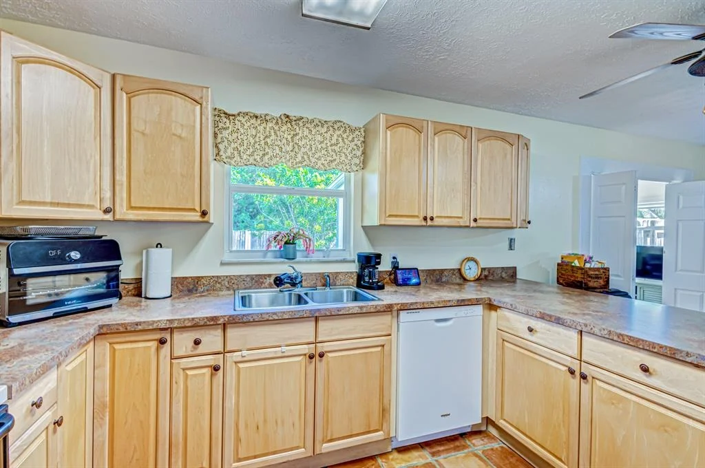 Photo of 3003 SE Bamboo Street