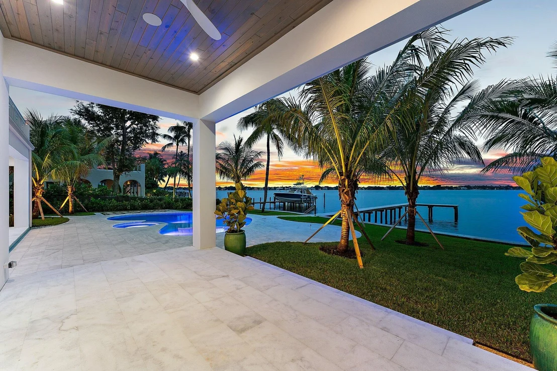 Photo of 21 Bay Harbor Road