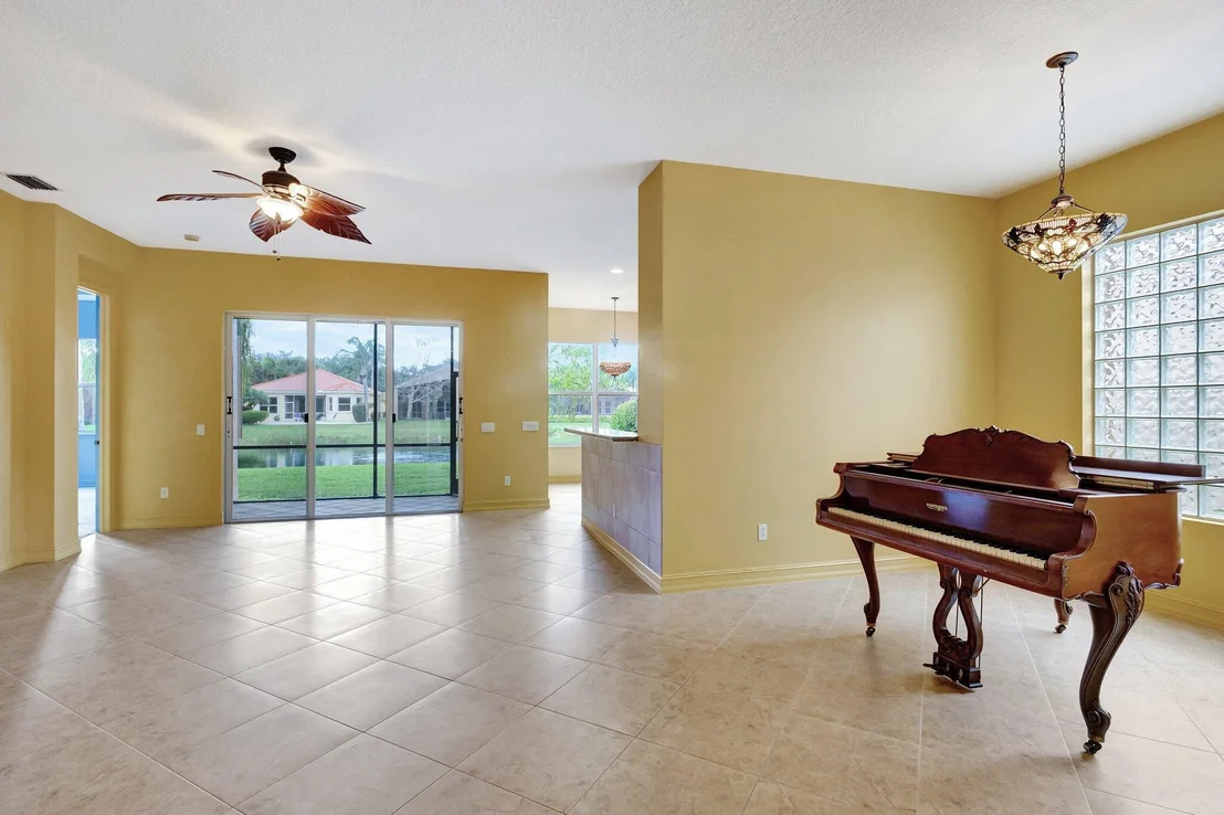 Photo of 10623 Silverton Lane