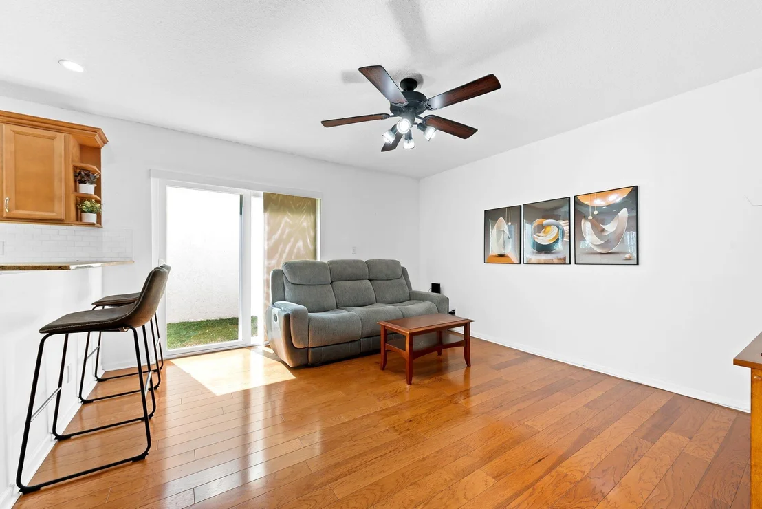 Photo of 6262 Via Palladium