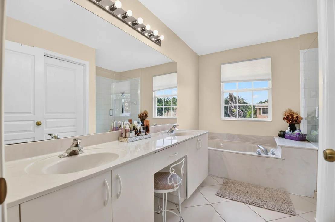 Photo of 5018 Starblaze Drive