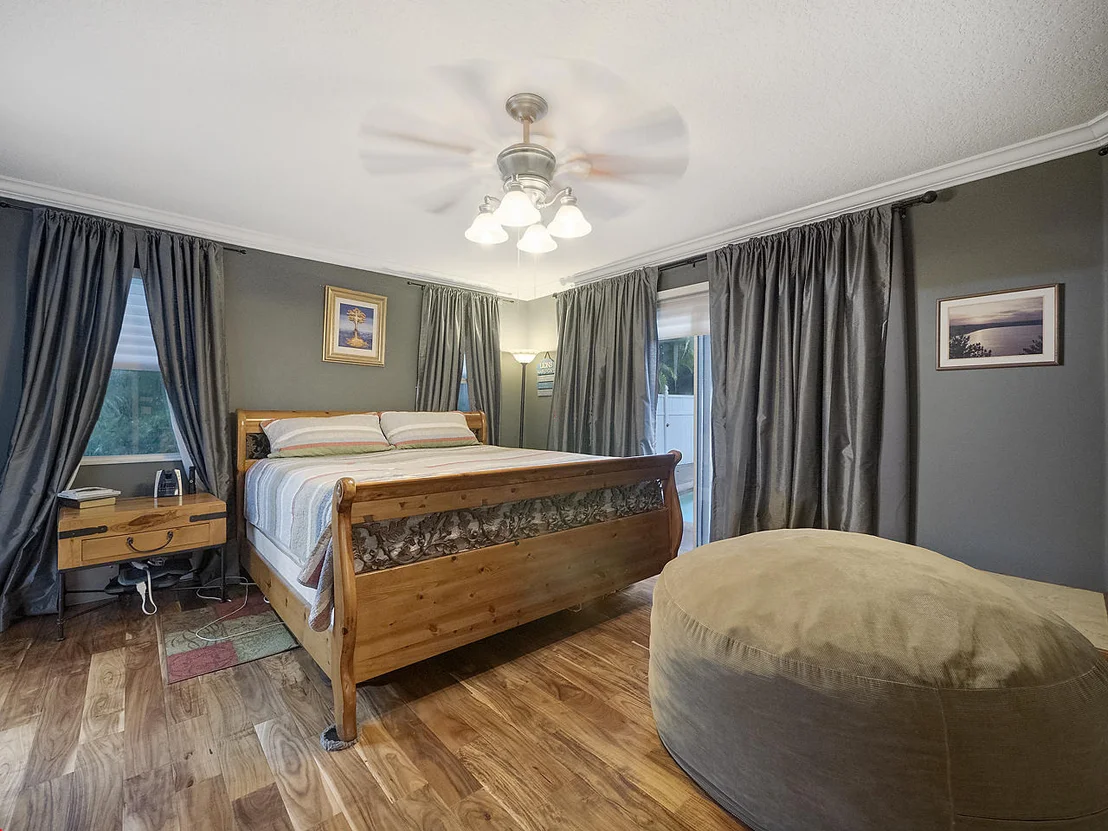 Photo of 2749 Pointe Circle