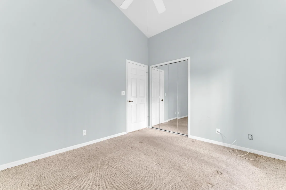 Photo of 12910 Clifton