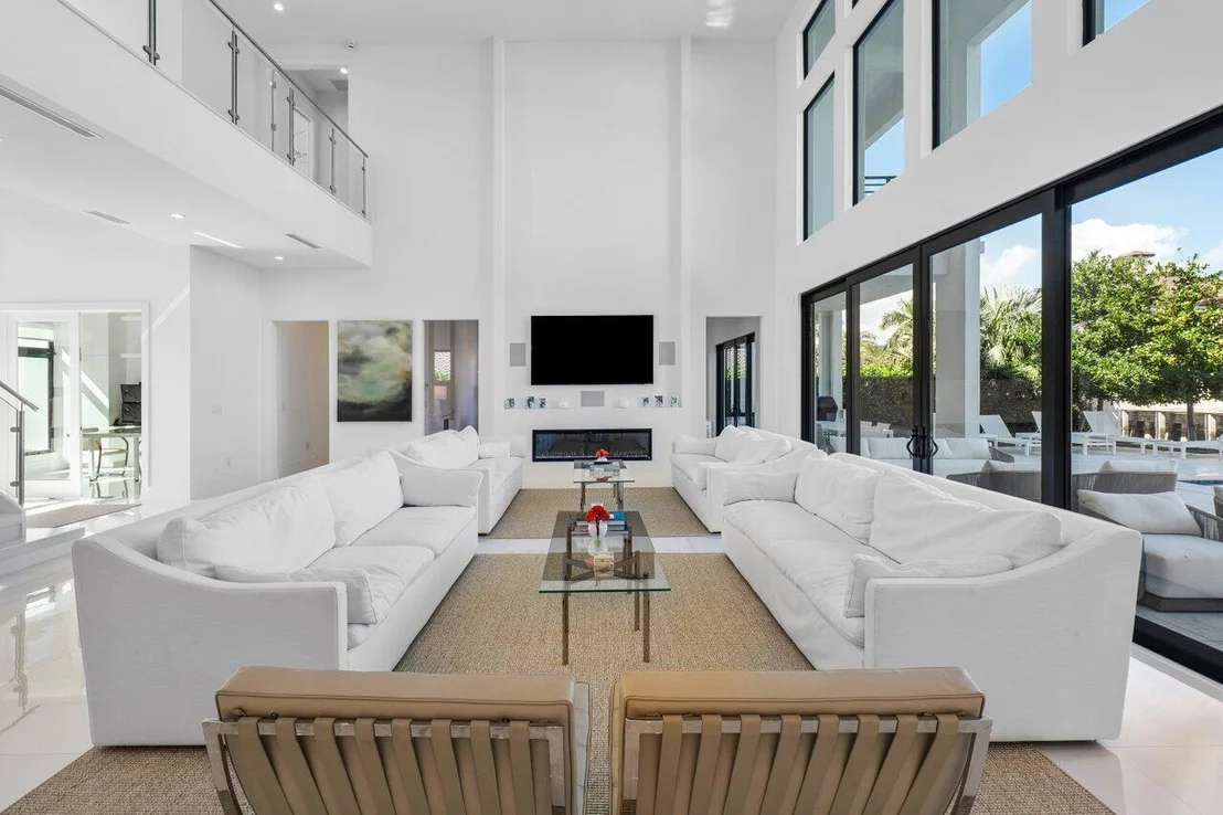Photo of 937 Cypress Drive