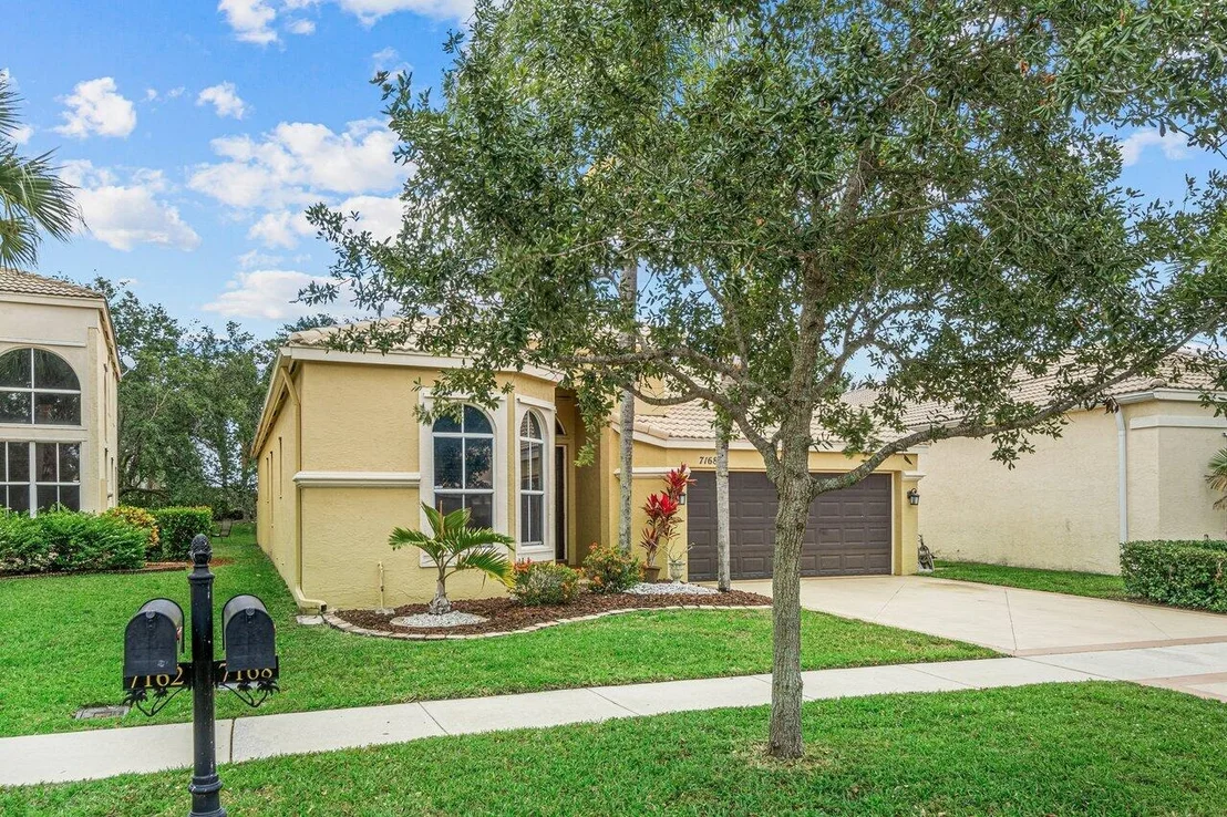Photo of 7168 Copperfield Circle