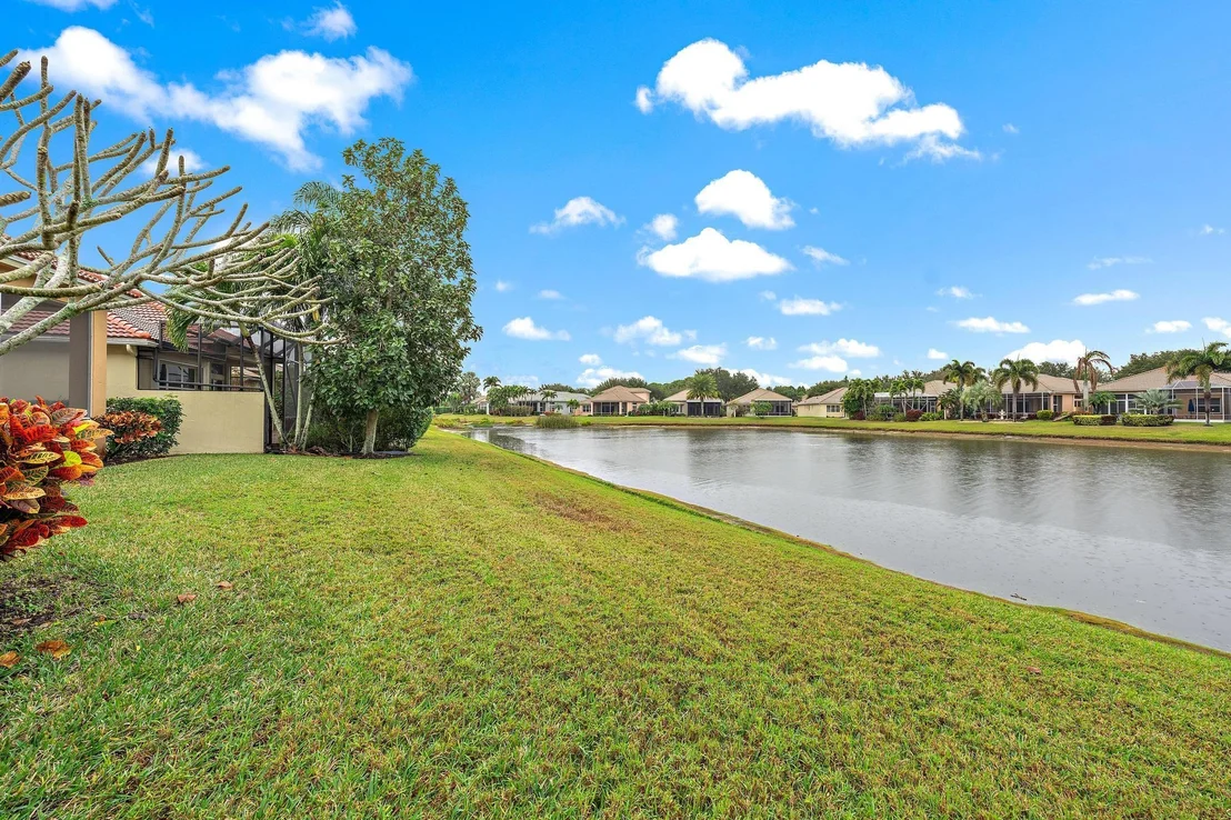 Photo of 7133 Veneto Drive