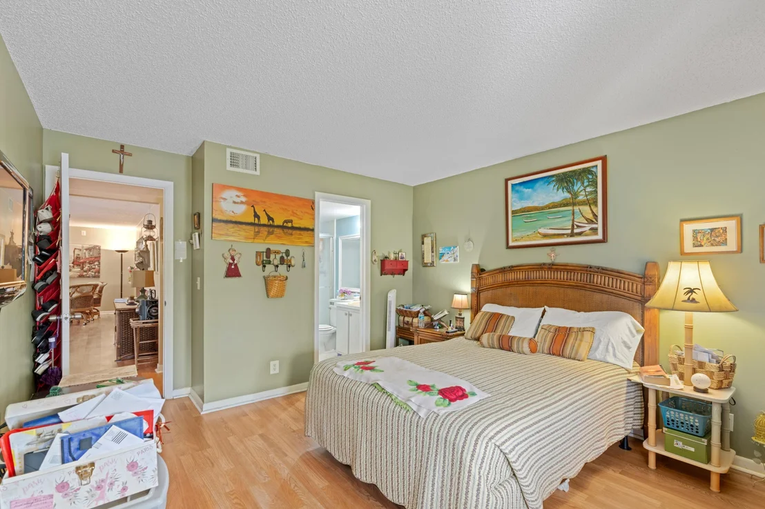 Photo of Unit D2 at 105 Lake Pine Cir