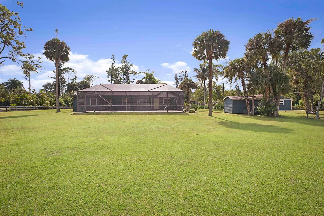 Photo of 13579 Farley Road