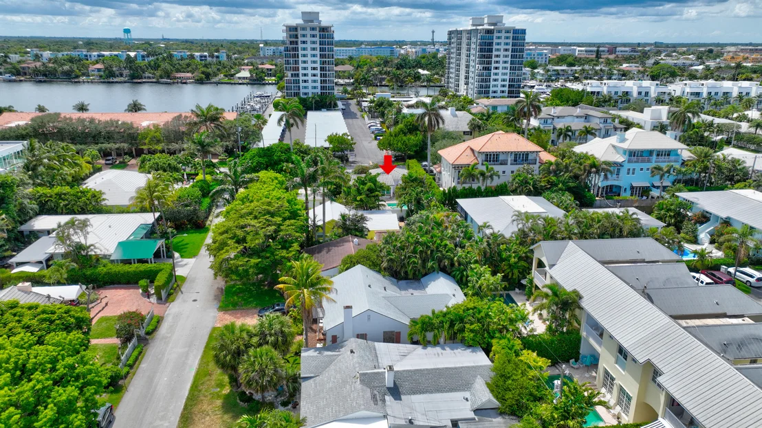 Photo of 229 Venetian Drive