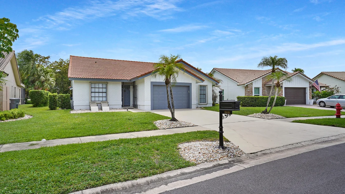 Photo of 10131 Camelback Lane