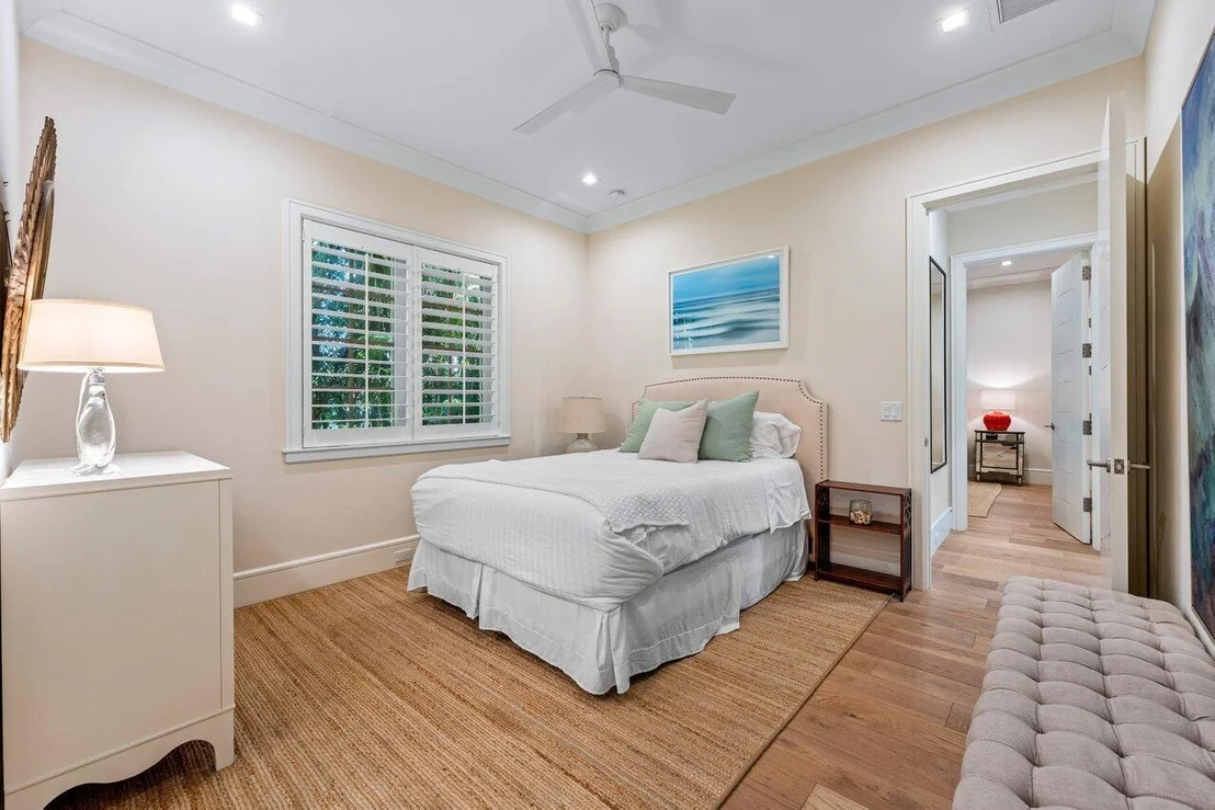 Photo of 3424 N Ocean Boulevard