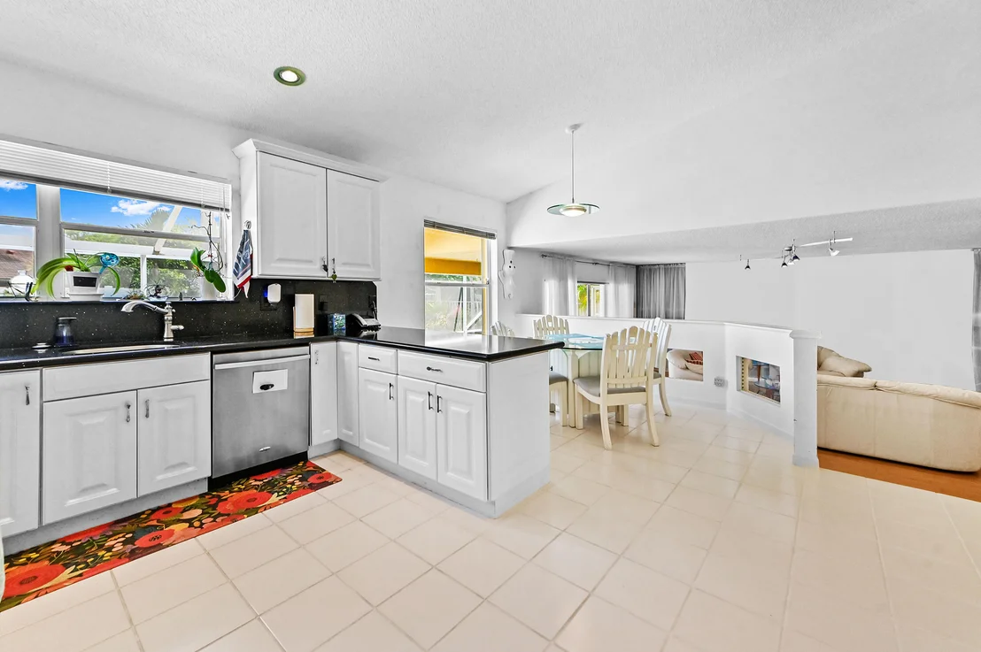 Photo of 7461 Anadale Circle