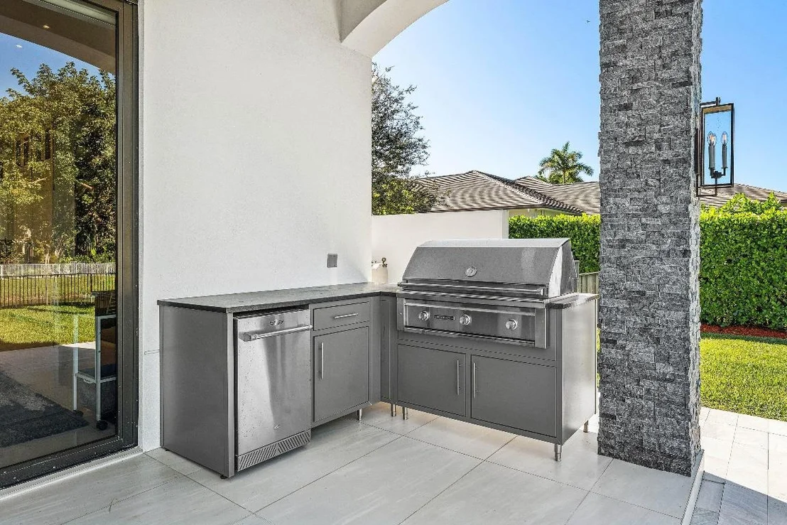 Photo of 6773 Boniello Drive