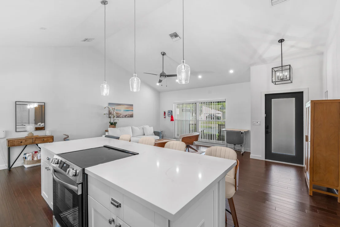 Photo of 3005 DUNLIN Road