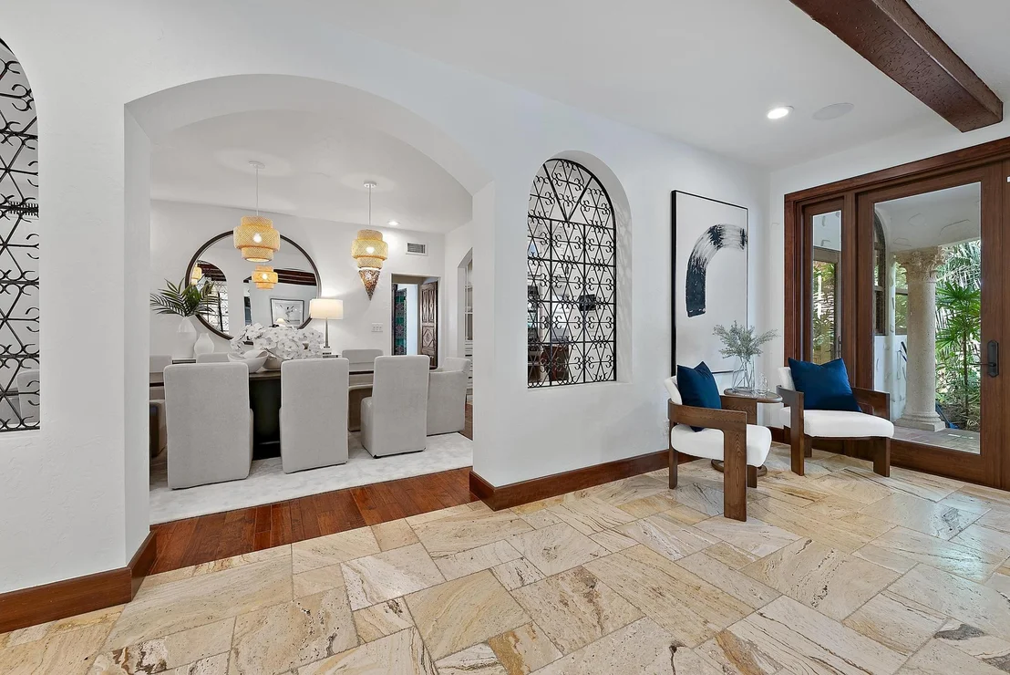 Photo of 205 Monroe Drive