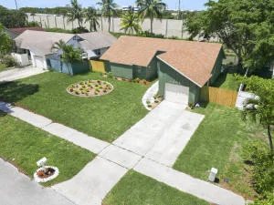 Photo of 3002 Dunlin Road