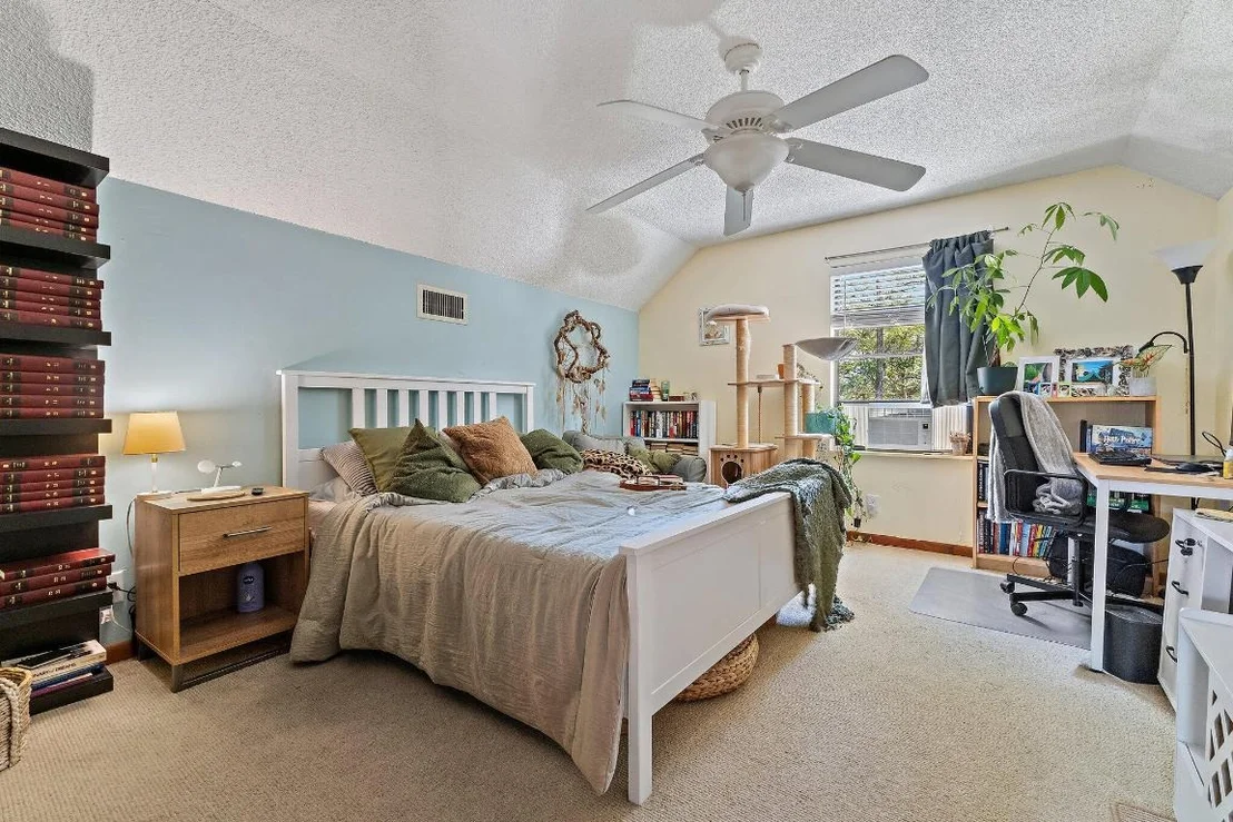Photo of 10390 Sandy Run