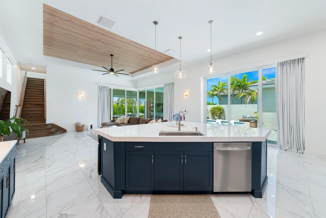 Photo of 4560 ESTATES Circle