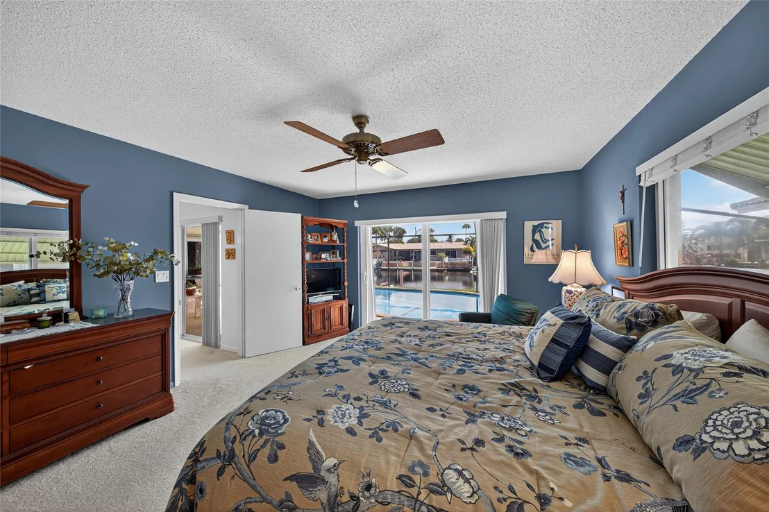 Photo of 630 SE 6th Avenue