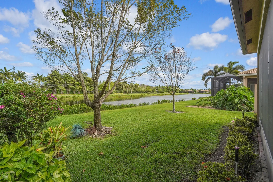 Photo of 12288 Cascade Valley Lane