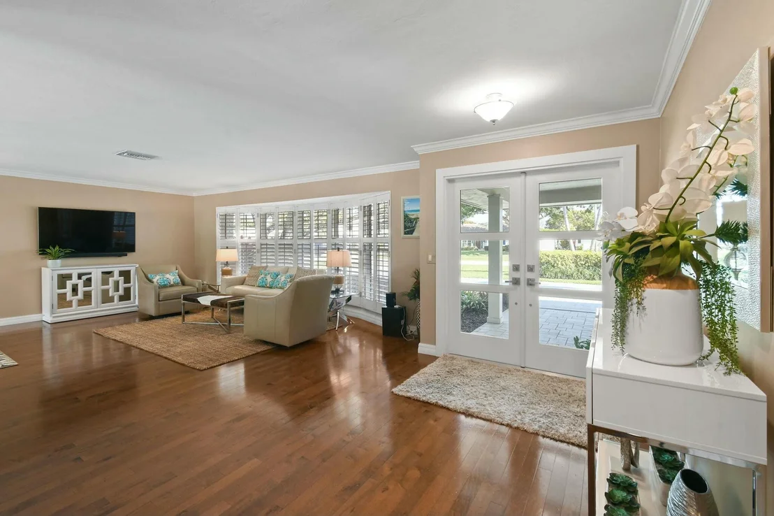 Photo of 801 N Anchorage Drive
