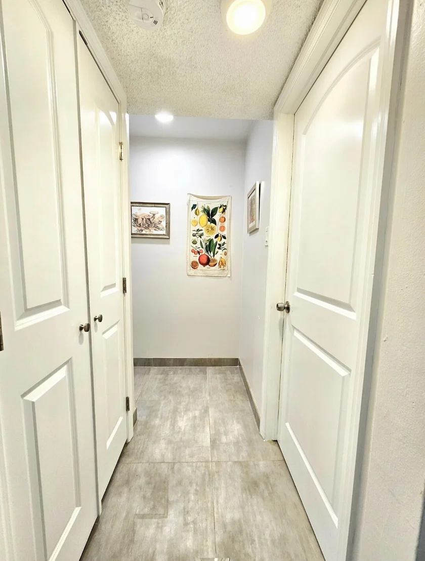 Photo of Unit 10107 at 651 Lyons Road