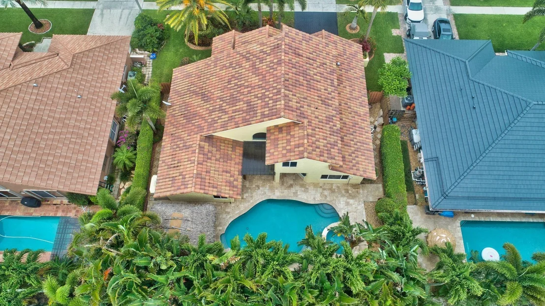 Photo of 327 Seneca Lane