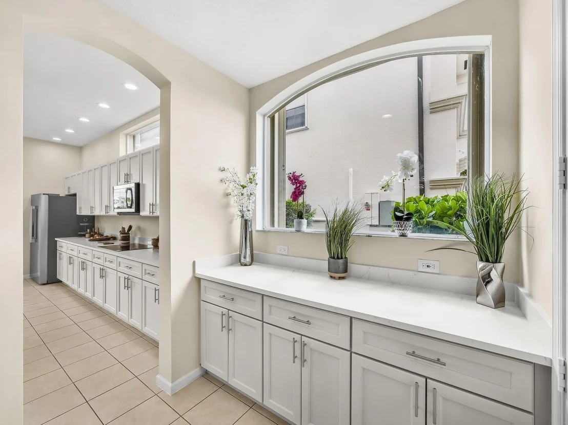 Photo of 2754 Danforth Terrace