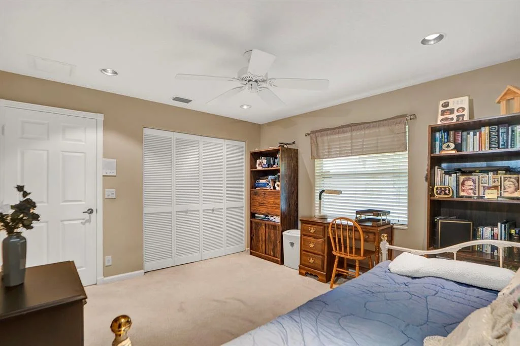 Photo of 10833 King Bay Drive